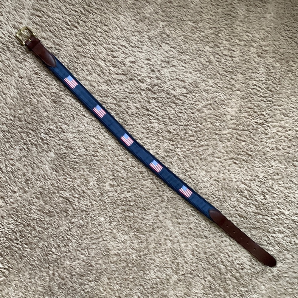 Mens vineyard vines belt